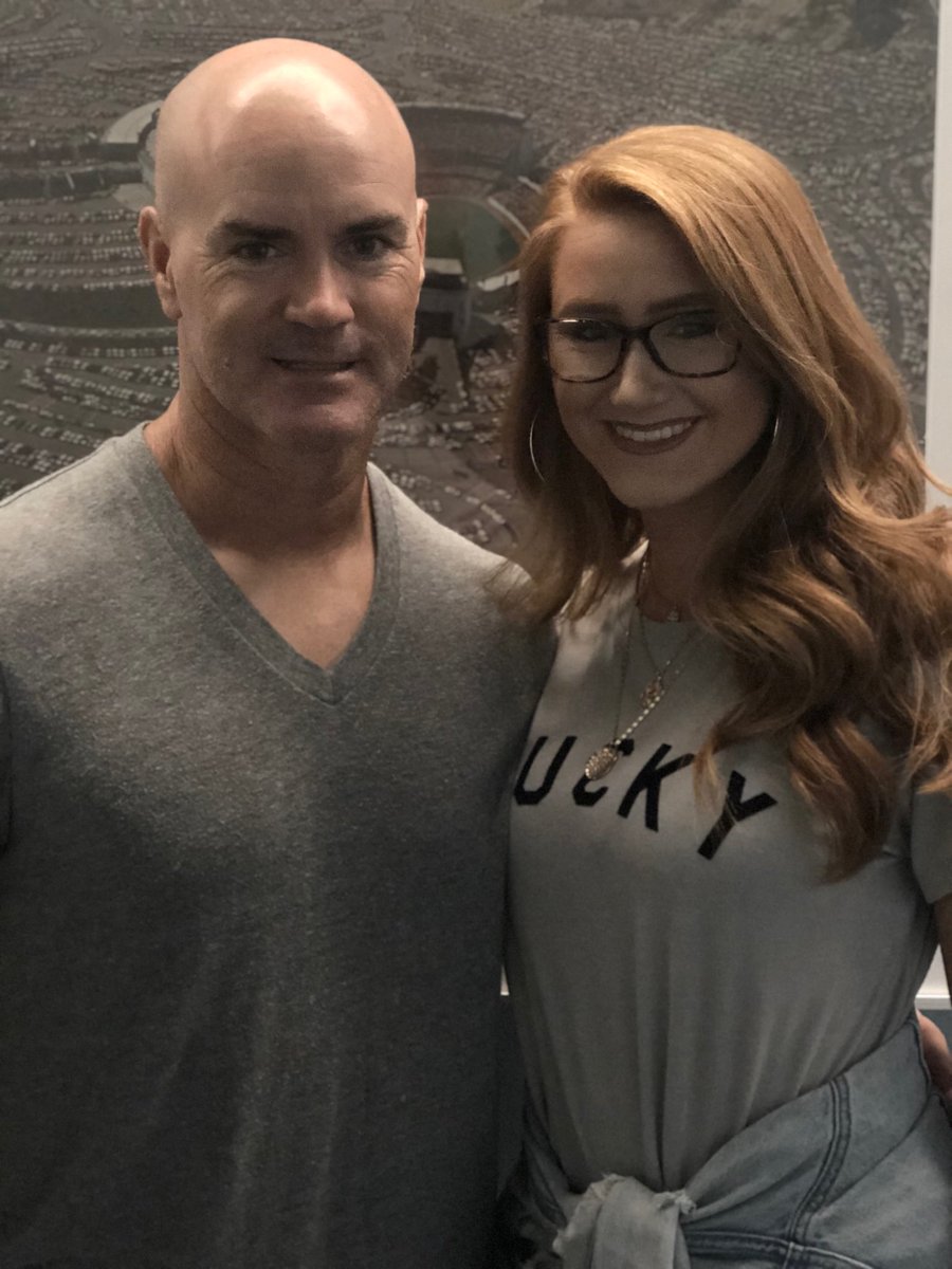 Me and baby girl ⁦<a href="/carsynlb_/">Carsyn Leigh Barbary</a>⁩ at game 5.