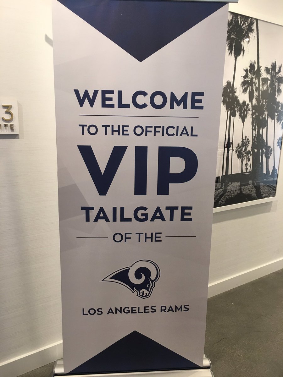 teamdraft's tweet photo. Our cofounder & @RamsNFL @NFLLegends @chrisdraft addressed the #CEOsAgainstCancer before the #RamsvsGB @lacoliseum #CrucialCatch #InterceptCancer #AllCancers #VIPTailgate https://t.co/LrLuugmYGA