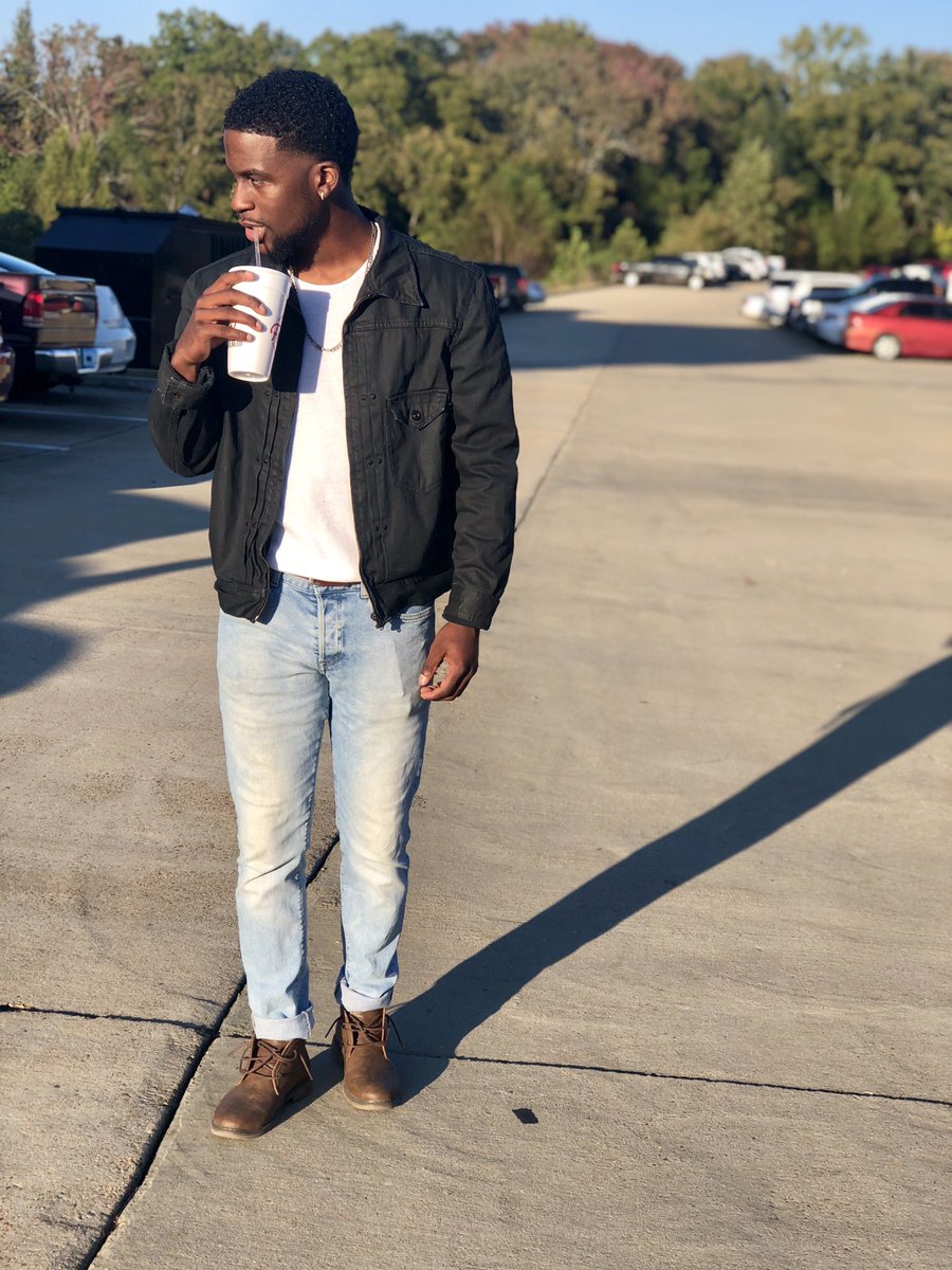 _theryanclay's tweet photo. Unbothered🖤.... 
#dripuation💧 https://t.co/9NLPvkoUvf