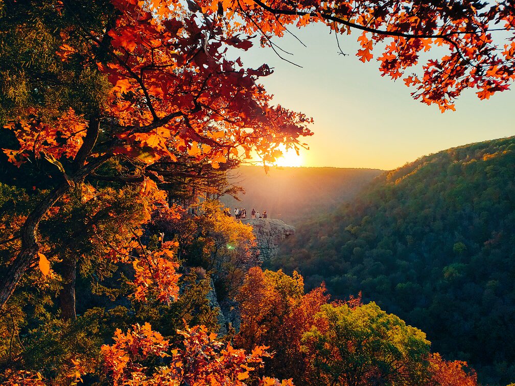 cschweigert15's tweet photo. I know I’ve posted it everywhere but seriously I’m blown away with how beautiful this weekend was😍 https://t.co/OTQlXCy0kG
