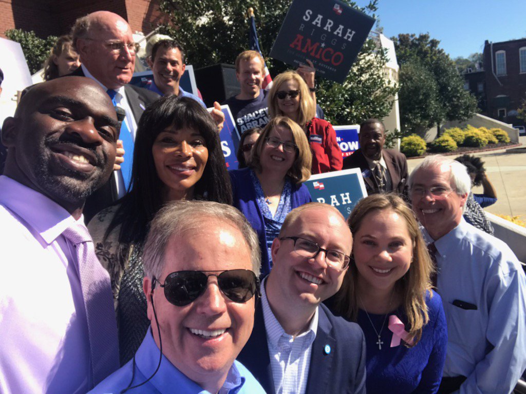 MrMikeBlake's tweet photo. 9 days to go! Early vote rally in Rome, Georgia today feat. Georgia Dem Lt. Gov. nominee @SarahRiggsAmico Dem Sec. Of State nominee John Barrow, Alabama U.S. Sen @DougJones, @JasonRRae, @lornamaejohnson & Council member Wendy Davis
https://t.co/dcpjjOxb1O #everyzipcodecounts https://t.co/z1Ksb8FiAA