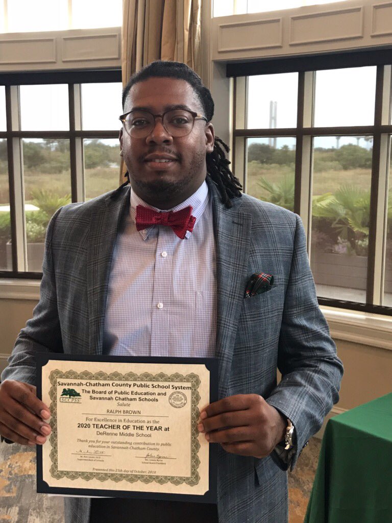 MrBrownMBA's tweet photo. Last Thursday I was honored to be recognized as @1009Dolphins 2019-2020 Teacher of the Year. Thank you to my @1009Dolphins colleagues, family, friends, and students for supporting me since becoming an @SCCPSS teacher. #TOTY #1009Dolphins #1009Expert @MrBrownSCCPSS #Mac2SAV https://t.co/uoaxffZwYE