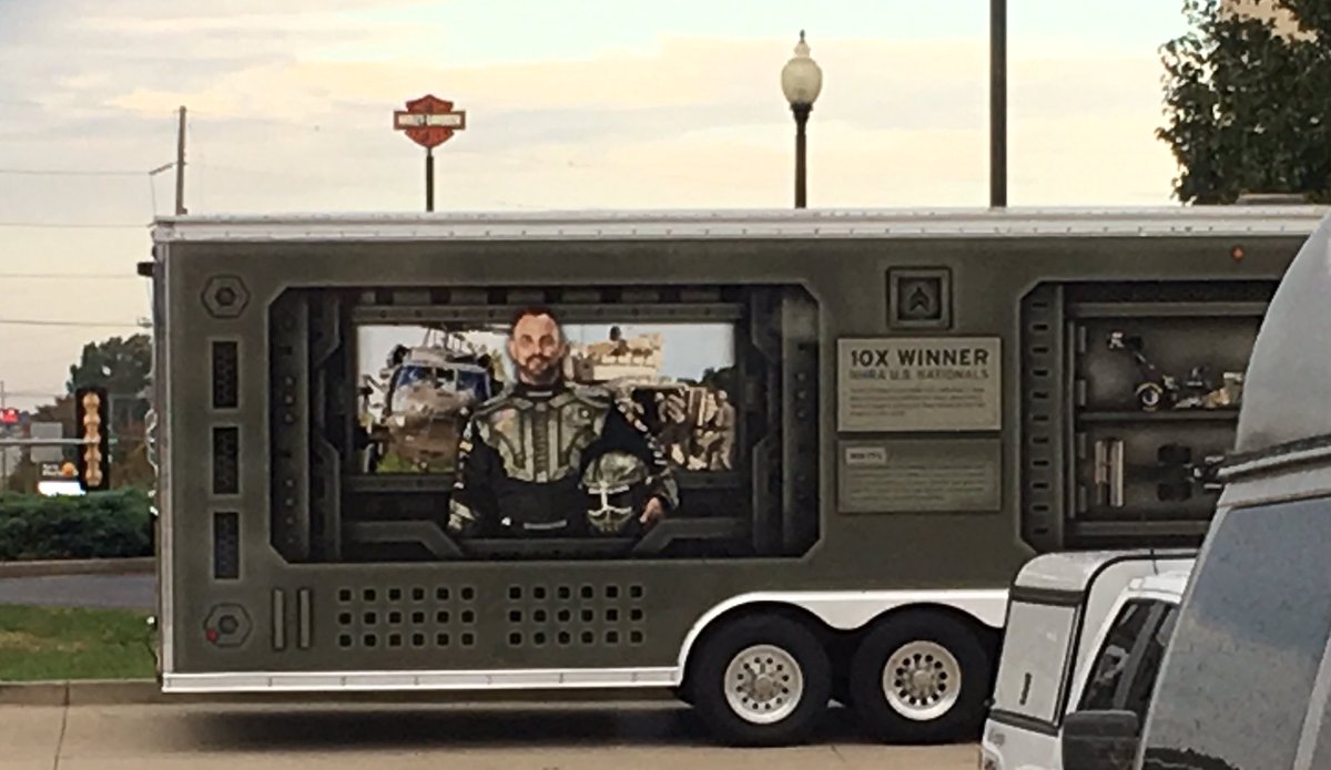 jennyMsauer's tweet photo. Saw this in my hotel parking lot this morning @TheSargeTF #NHRA #nicetrailer #marionillinois #illinois https://t.co/gAVzSnB691