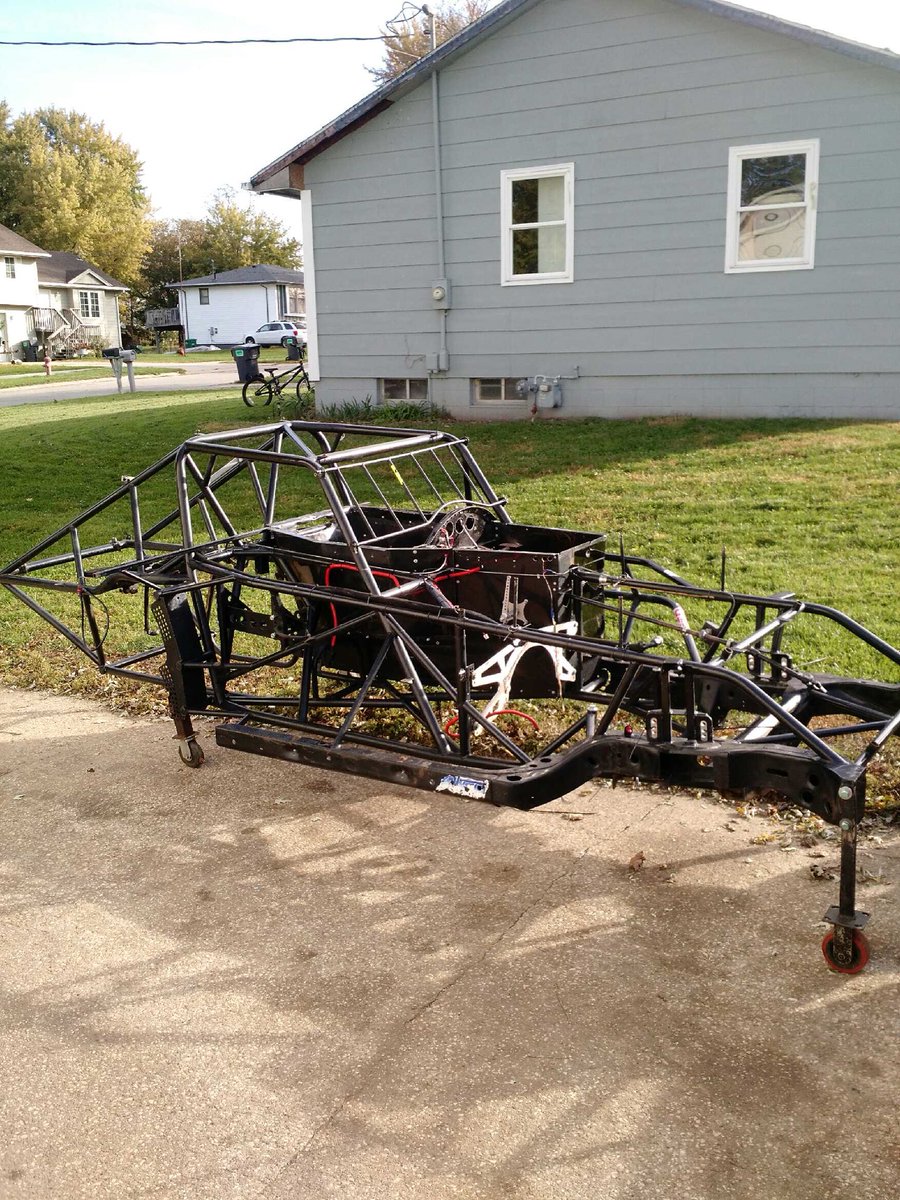Couple chassis we have for sale. facebook.com/39933540345054…