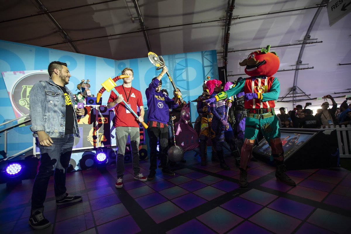 Fortnite's tweet image. Congrats to the winners of the #FallSkirmish Grand Finals @TTfue @cloakzy!!