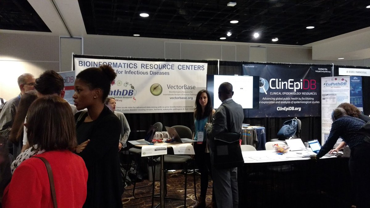 veupathdb's tweet image. Busy booth @ASTMH #TropMed18.  Come by and see us for a demo, conversation, candy...  #ClinEpiDB #Vectorbase