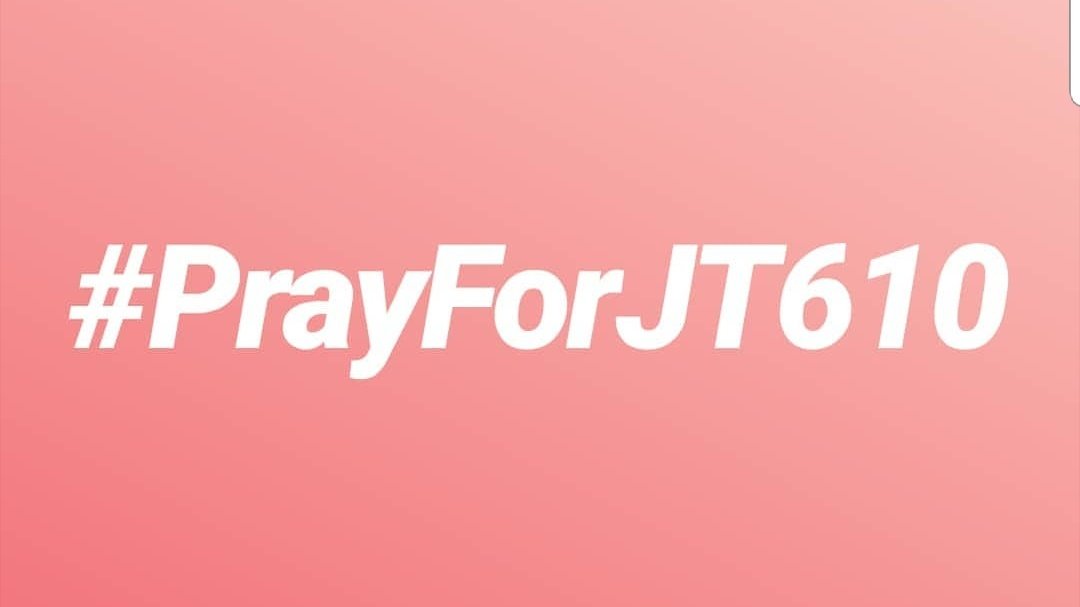 PBIDI's tweet photo. Hanya bisa berdoa dan berharap yang terbaik untuk seluruh awak pesawat dan penumpang. Diketahui ada 3 sejawat kita dalam penerbangan tersebut. #PrayForJT610 https://t.co/HkR6hVTtDA