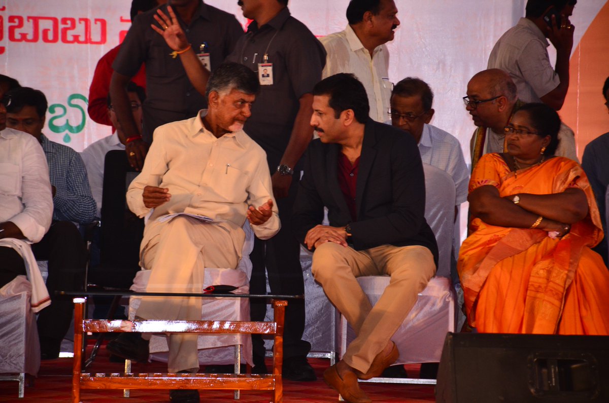 RPFoundation_'s tweet photo. The CEO of #TV9 set an example to society of how good causes should &amp; can be supported. #RaviPrakash through his Foundation contributed Rs 4 cr for #RaviPrakashSiliconandhraSanjivani hospital in #Kuchipudi. #APCM #ChandrababuNaidu inaugurated the hospital. #tv9forbettersociety https://t.co/KNdJiaP4iz
