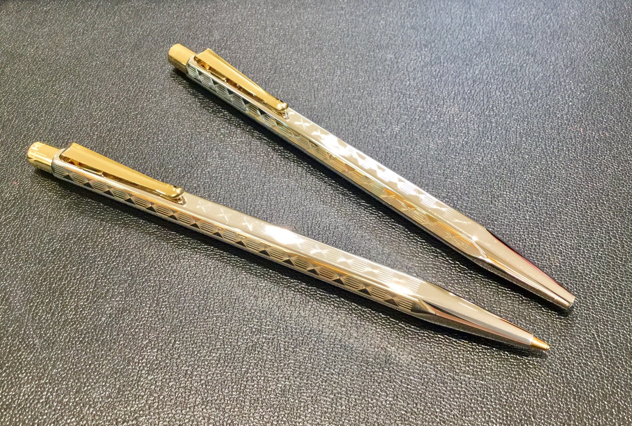伊東屋 新宿店 on X: