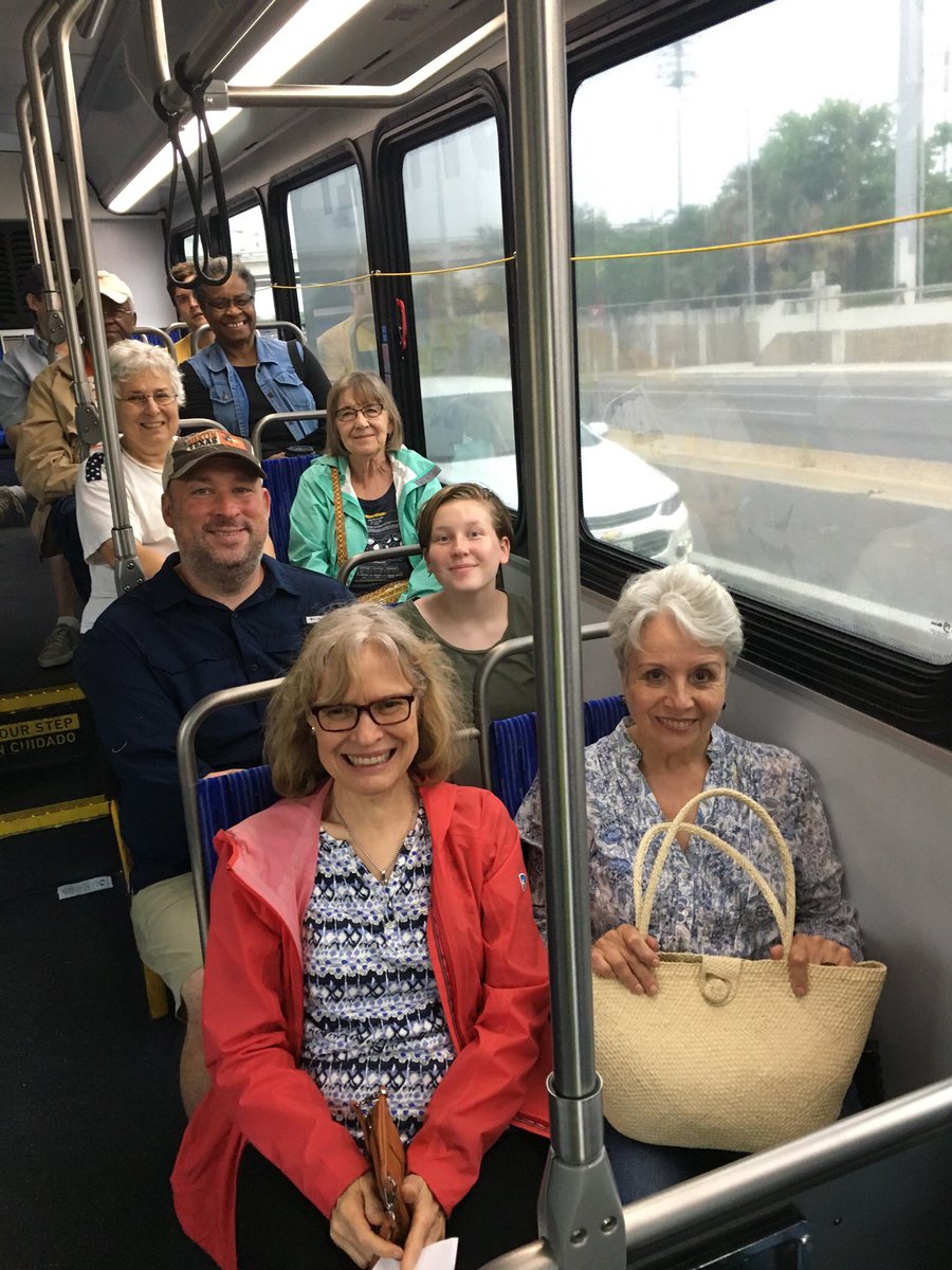 lonnystern's tweet photo. @cascade_cooper @atxtransitblog Yes. @CNU_CTX, @bikeaustin, @atxwalks, #TransitAdventures &amp; @SmartTripsATX are all doing admirable work in this space. When neighbors explore by🚶🏽‍♂️🚴🏽‍♀️🛴🚌🚆they see the city in a whole new way! #trytransit https://t.co/aMbdTIEQEM