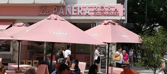 PanPiro2's tweet photo. Por cierto, me pidió que les avise que siguiendo la temática #pancoe, ya abrió su bar en la zona de Palermo y Recoleta. Original idea! Hoy domingo, Estuve clavando mis colmillos 🧛‍♂️ 🥖.
#Pancoe13 #Roma https://t.co/TRHJO3pm6A