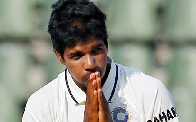 Happy Birthday to u our Indian Cricketer FastBowler Varun aaron 