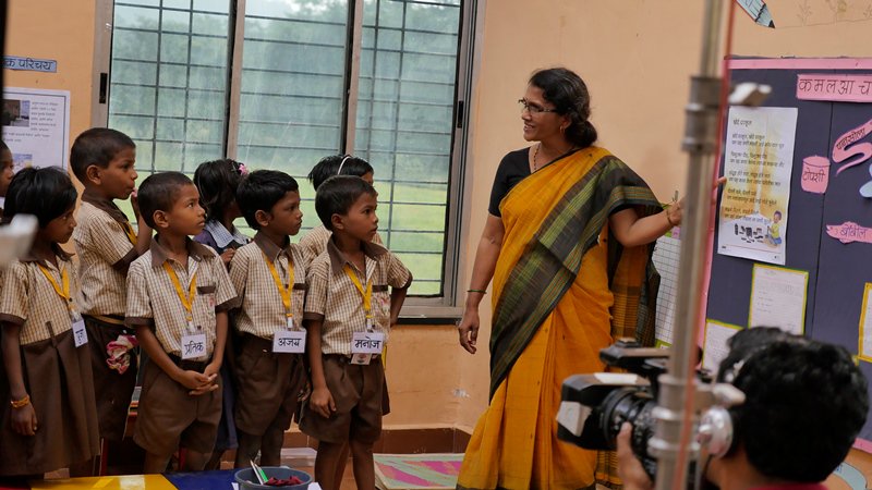 QuestorgQuest's tweet photo. Educational films on 'Language &Literacy' by QUEST will soon be available. Topics like creating a print-rich environment, how to read aloud a story, helping students to make meaning from the text etc. are covered. These films are produced by QUEST with help from #ReadAlliance. https://t.co/bVqpwVZNeZ