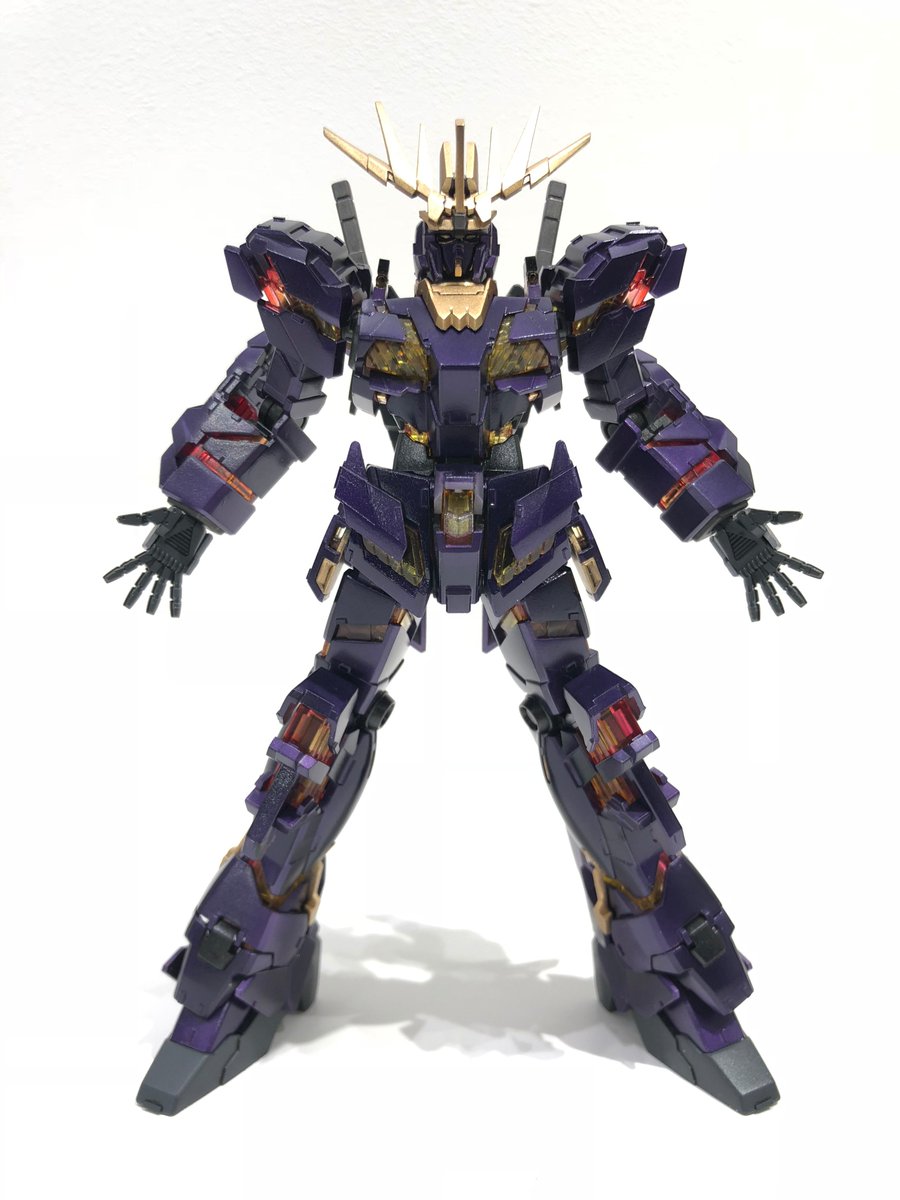 The Gundam Base Painting Competition 作品名 バンシィnt D 初回起動実験 製作者 ウキワマン コメント 初挑戦のキャンディ塗装で仕上げました バンシィのnt D初回起動実験をイメージしてサイコフレームが赤から黄色くなる瞬間を製作しています