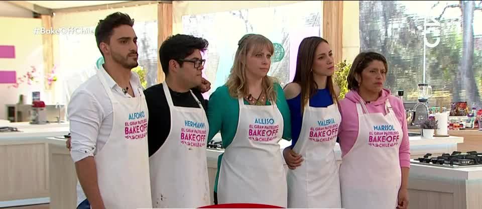 ¿Te lo perdiste? 👀🍰Mira este nuevo capítulo y conoce a los finalistas de #BakeOffChile➡ ow.ly/Gg2y30mpeQH