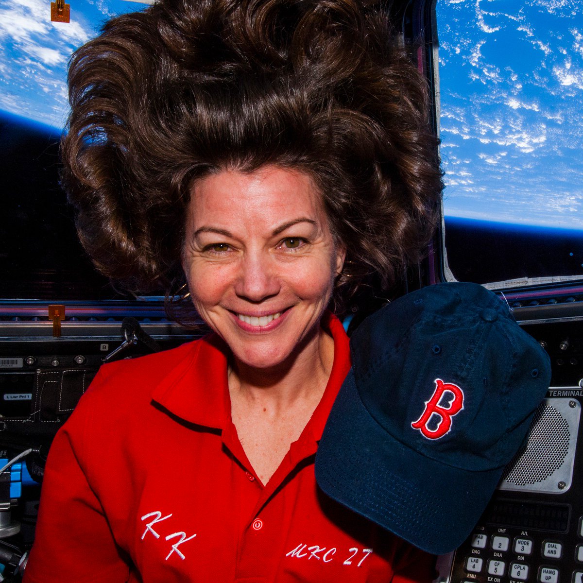 Astro_Cady's tweet photo. It's only fitting for the #WorldSeries2018 Champions to have this view of the world!  Congrats to the @RedSox from the @NASA @Space_Station!  "World Series Champions" #ISS #damagedone #Exp27 #Exp26 #WorldSeries #RedSox https://t.co/NalhGN4vGu