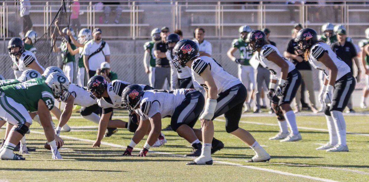 ematagi's tweet image. Keep working, you’re just getting started. #20YrsOf#LBSQUAD