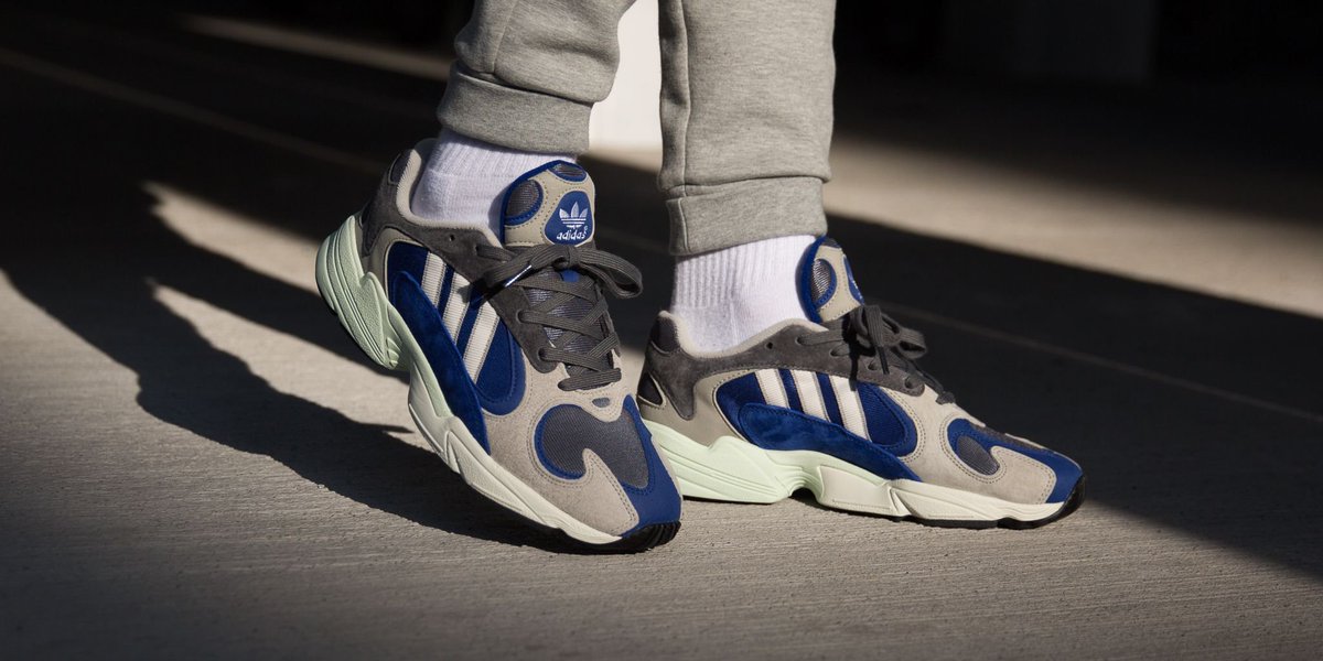 adidas yung 1 sesame grey & chalk white