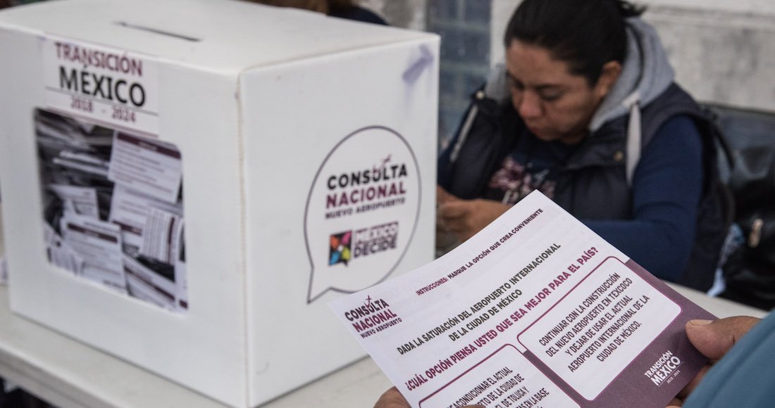 SinEmbargoMX's tweet photo. El 69.95% de los participantes en la Consulta Nacional le dicen NO al NAIM en Texcoco y gana Santa Lucía https://t.co/UVOuMsnlyb https://t.co/TrcIt8KFZu