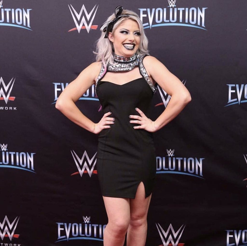 Alexa Bliss 👑 on Twitter: "Alexa Bliss is looking so beautiful in Black