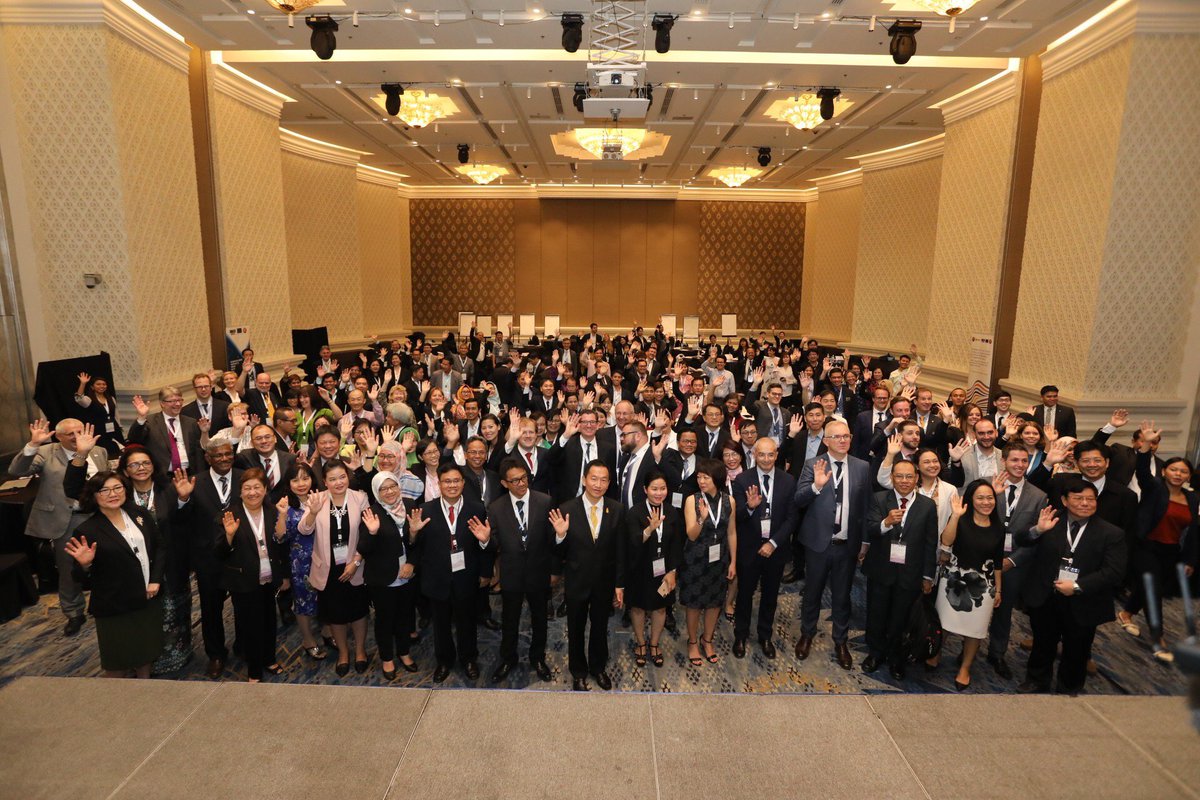 SHARE_ASEAN's tweet photo. The conference welcomed together 200 participants, among them are higher education policymakers from ministries and universities as well as experts on QF and QA, Students from both Europe and Southeast Asia also attended. #EUSHARE #SHAREprogramme https://t.co/yoLoesXSkW