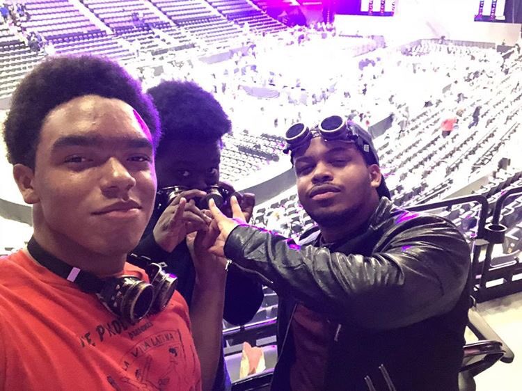 Davdstark's tweet photo. #WWEevolution #firstppv 🤟🏾🔥 https://t.co/K0hSTUT8yH