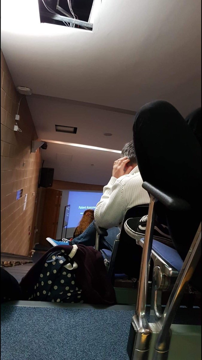 unsPUNChicken's tweet photo. When you get there late and have to sit on a step...lesson learnt! https://t.co/XRy6FUOShg