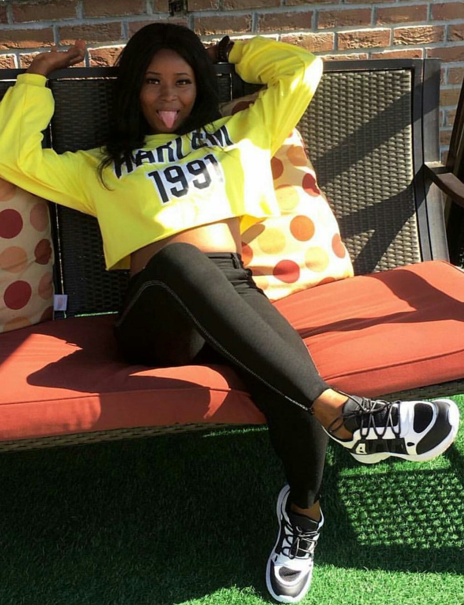 bloomyessence's tweet photo. Your client can never..!!!!!!ππππ#NinaGirl vibing in #NinaCollections kicks.
Sneakers available in size 37-41.
Hookaβ€ππππ
#NinaEmpireBrand #NotTheRegular #QualityYetAffordable https://t.co/y1kA5baQeX