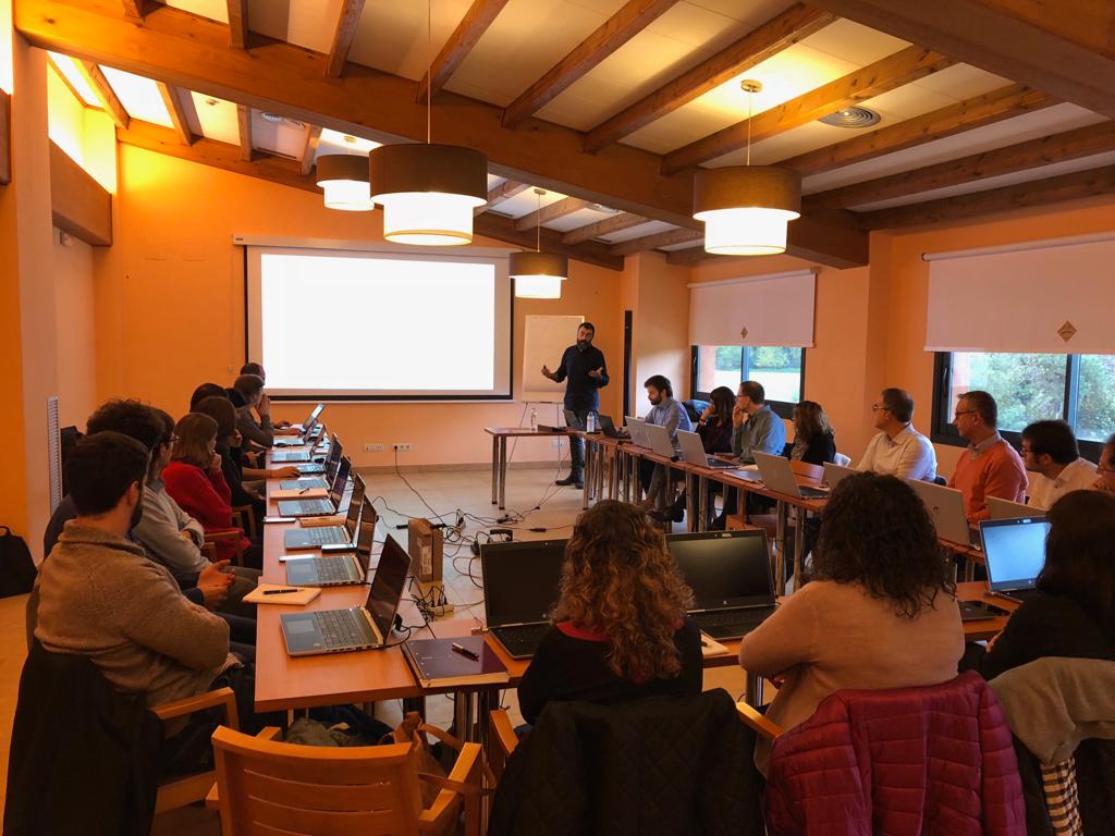 QualitaHUB's tweet photo. Arrancamos el día con la formación de #UXOne para nuestro cliente @noel_1940 en el Hotel Vall de Bas. Marc Solà y Arnau Feliu, exponen las funcionalidades de la solución a #CitizenDevelopers #KeyUsers y profesionales de #TIC de #NoelAlimentaria. #Compartimosconocimiento #JDE https://t.co/miRTH4PrbK