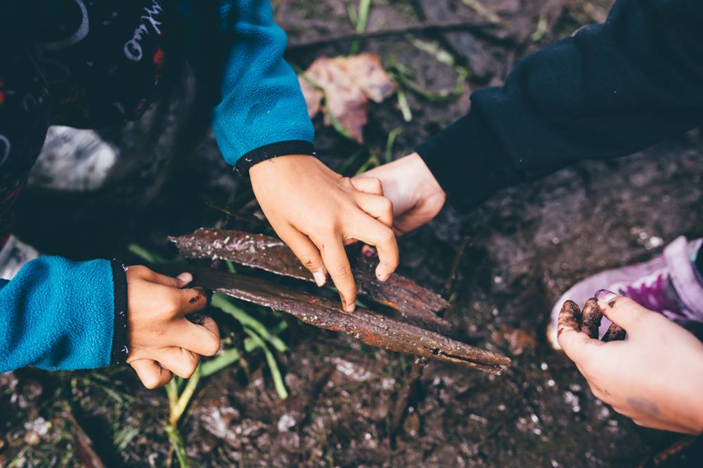 OurYearOutdoors's tweet photo. There’s no need to wait for the next Outdoor Classroom Day to take learning outdoors, you can start now with these seven great lesson plans suitable for children of different ages. Try them, share them, adapt them. And prepare to be amazed.
https://t.co/XZBIn0rFKC https://t.co/Xc7ZvTLbSB