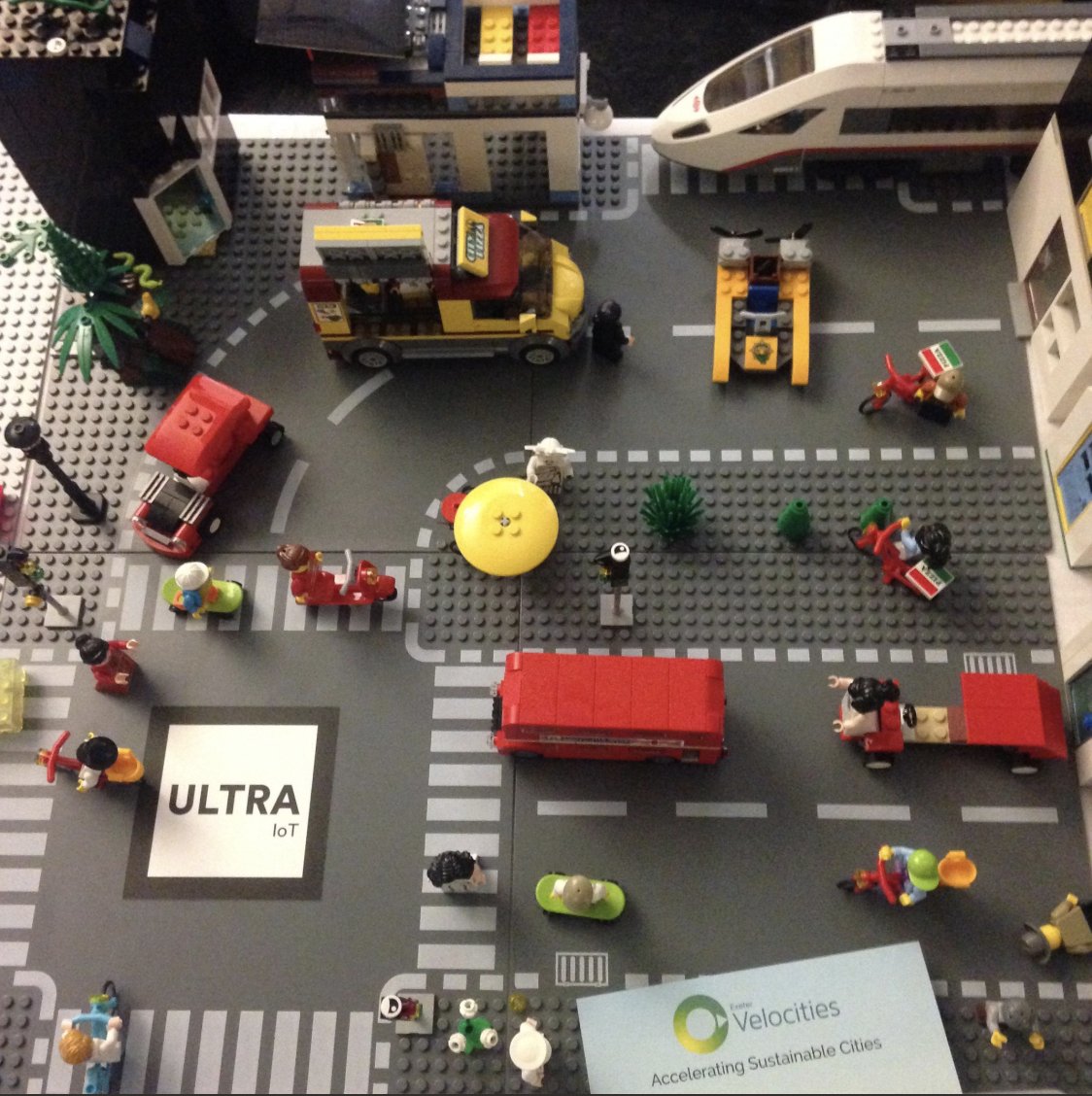 ULTRA_IoT tweet media