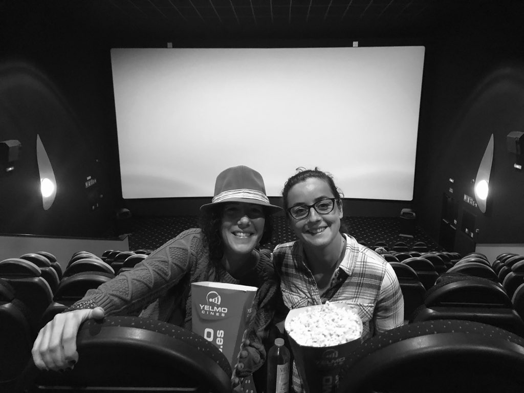 llenguesURV's tweet image. 📢SEGUEIX-ME, REPIULA’M I GUANYA‼️

🎟️🎟️ 👉 1 pel·li en VO a @YelmoCines @ParcCentralTGN! 
🗓️ Del 2-11-2018 al 8-11-2018
📽️yelmocines.es/cartelera/tarr…  
📃llengues.urv.cat/usos-de-les-ll…