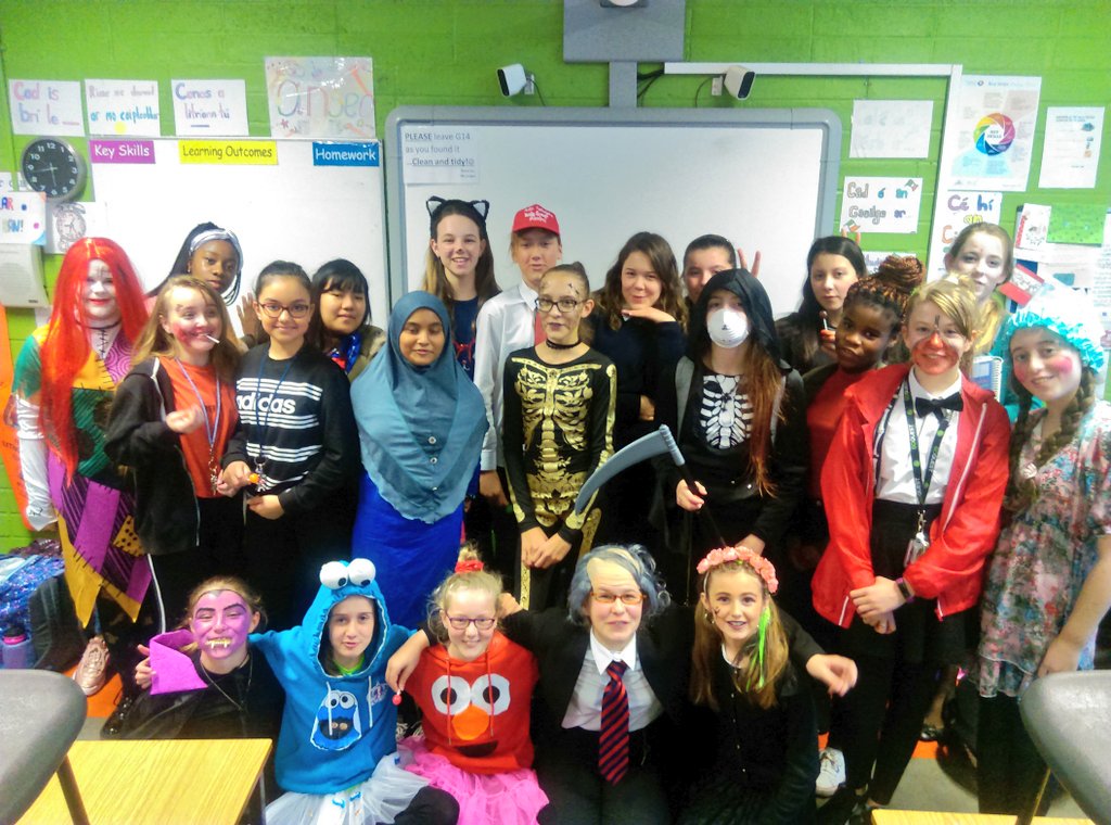 Some fun pictures from our last day of term!😀🎃🎉🎊📆 #cbfancydress #Halloween #midtermbreak