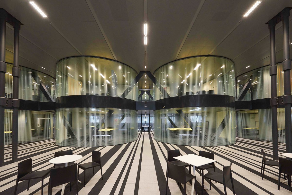 Which project in the Netherlands did we visit with our shareholders last week? Do you recognize it? Read more: bit.ly/2O9JP01

#maarslivingwalls #partitioningwalls #cubes #flexoffice