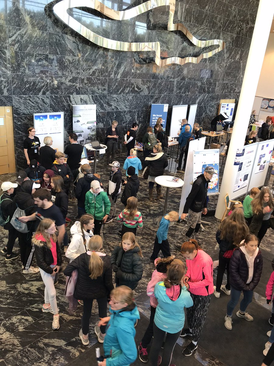 Today post blog <a href="/teslaprojectEU/">TeSLa Project</a>:  #TeSLAProject Part of the Science and Research Festival in Jyväskylä. TeSLA got a lot of positive feedback and was acknowledged of being very current and valuable. ow.ly/CGvr30mprA8 <a href="/uniofjyvaskyla/">University of Jyväskylä</a> <a href="/Anadolu_Univ/">Anadolu Üniversitesi</a> @Welteninstituut