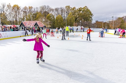 southernentco's tweet photo. It's almost time to dust off those ice skates! The Grand Re-Opening of @wwlsouthpark is Saturday, November 17! Make sure you follow their page for updates and specials! #WWSouthPark https://t.co/blpuPoXjvQ