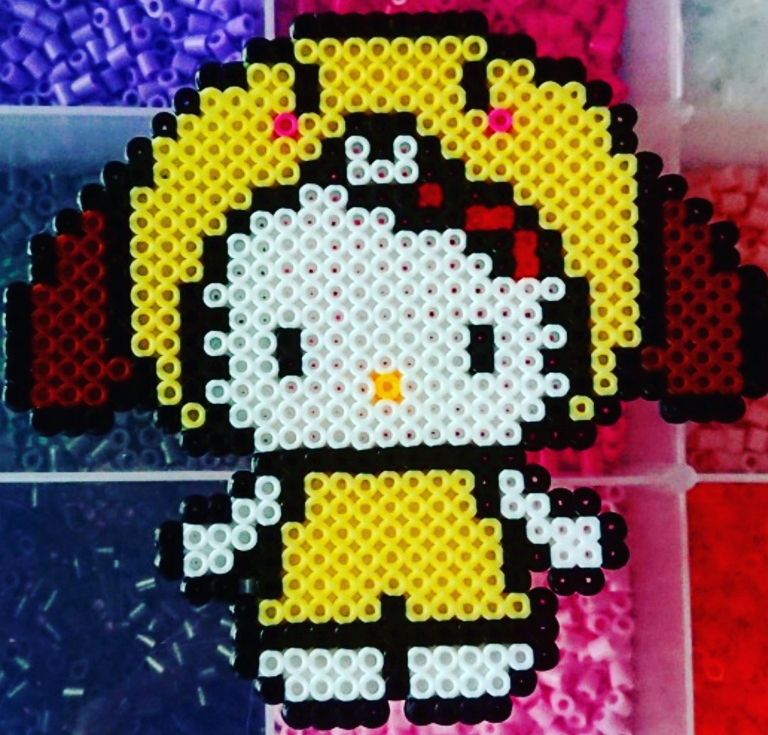 ナノビーズ】で【#キティちゃん】の【#干支の犬】を作ってみたの