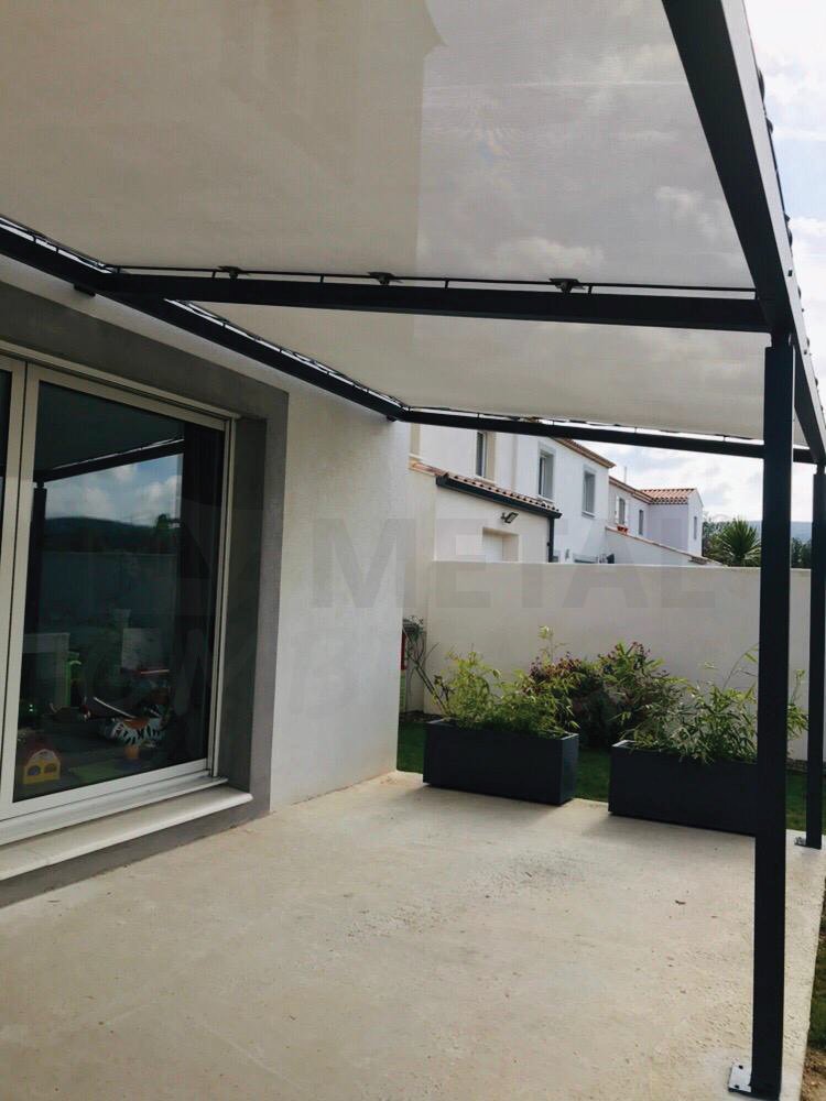 MOmbrage's tweet photo. Fabrication et Installation d'une #PERGOLA moderne dans une residence à Gignac-La-Nerthe par #METALOMBRAGE https://t.co/Ykpa0PyyqQ