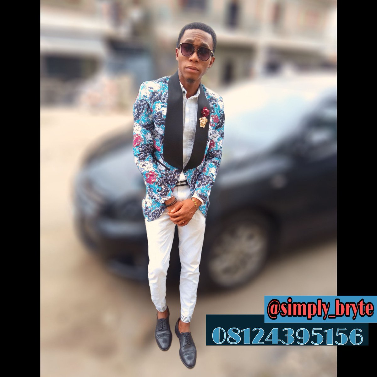 simply_Bryte's tweet photo. what more do I need??..... 🤷🤷
when I've got sufficient Blessings plus sufficient Grace.🙏🙏

#theone_eleven
#itiscalledgrace 
#theNovember_man
#simply_bryte 
#suitandtie 
#theboss 

@simply_Bryte on the stitch ✂ ✂ ✂ 
@okparePeter3 Etuwere Peter on the shot📷📷 📷 https://t.co/7iPbtDqIi1