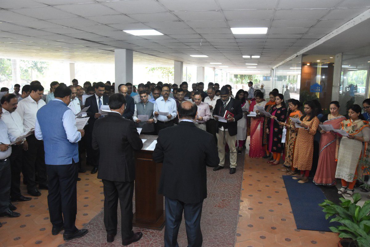OfficialNBCC's tweet image. CMD, NBCC @DrAK_Mittal; DC, Shri. Rajendra Chaudhari; CVO, Shri. Sanjiv Swarup, along with senior officials &amp;amp; employees took the Integrity Pledge, as part of 'Vigilance Awareness Week' which commenced from today.  #vigilanceweek2018