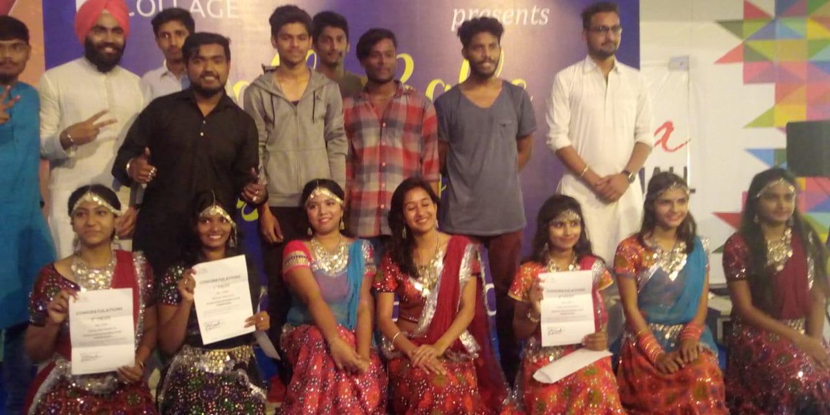 CollageViva's tweet photo. #VivaCollageMall, Jalandhar, had organised a special #Event for #navratri Celebration "Balle Balle Dandiya Swag" a grand finale of #DandiyaCompetition was held on 21st Oct,2018 
Few glimpses of the most memorable moments of #Dandiya Competition for #NavratriCelebration https://t.co/vVug4lC8bL