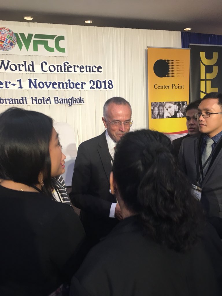edcarlson62's tweet photo. Dr Gerra, UNODC Vienna and admirers @odysseyhousela #WFTC2018 #wftcinbangkok https://t.co/GjBidKyeRk