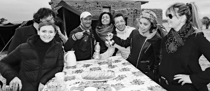 BlogCroqueuse's tweet photo. Un jour à #marrakech avec les excellents #pascallegitimus #benoitchaigneau #annabellemillot #laurenceroustandjee, #saidajawad #didieraudebert #laparizienne ❤️🎬🎧💋 https://t.co/zNwXRsB18I