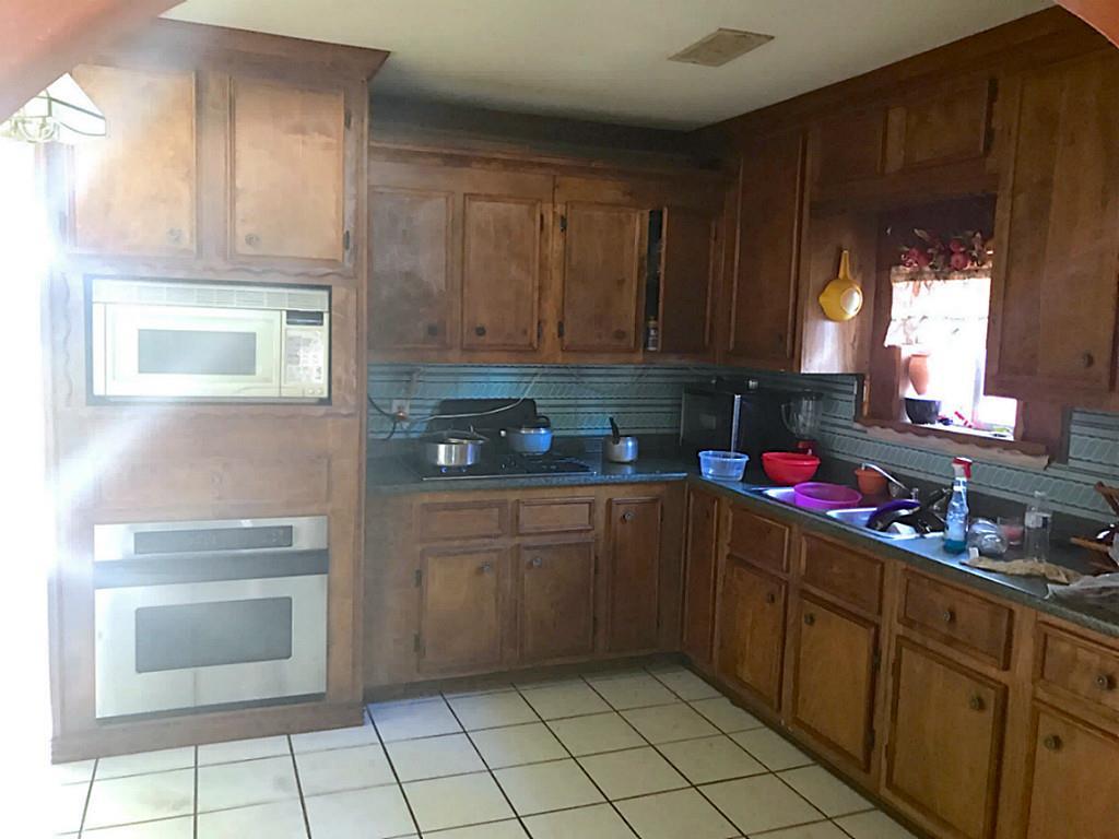 zig_zan's tweet image. 3 Bed&amp;amp; 1 Bath Home

𝐍𝐎 𝐅𝐋𝐎𝐎𝐃𝐈𝐍𝐆 𝐍𝐎 𝐖𝐀𝐓𝐄𝐑 𝐃𝐀𝐌𝐀𝐆𝐄 Spacious #backyard  #upgraded with beautiful #modern finishes 𝐆𝐫𝐞𝐚𝐭 𝐥𝐨𝐜𝐚𝐭𝐢𝐨𝐧, 𝟏𝟎 𝐦𝐢𝐧𝐬 𝐭𝐨 𝐇𝐚𝐫𝐝𝐲 𝐓𝐨𝐥𝐥 𝐑𝐝 𝐚𝐧𝐝 𝟏𝟎 𝐦𝐢𝐧𝐬 𝐭𝐨 𝐇𝐰𝐲 𝟓𝟗

Visit: goo.gl/bXMeZZ