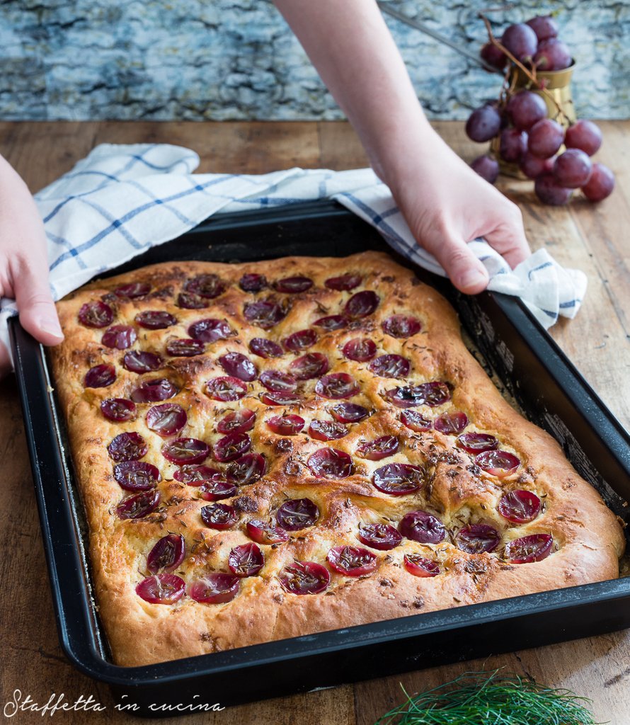 FOCACCIA ALL'UVA FRAGOLA
Preparatela finché trovate uva fragola in circolazione: è davvero deliziosa!
Il link diretto è staffettaincucina.com/2018/09/focacc…
#saygood #focaccia #lunedì #monday #mondaymotivation #cake #29ottobre #breakfast #colazione