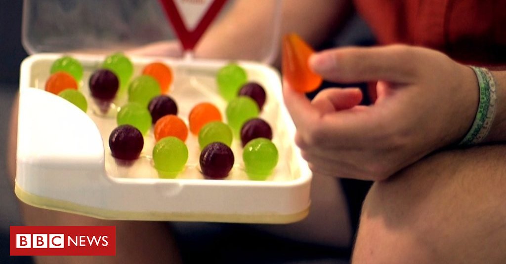 mlwillett's tweet photo. Jelly treats for dementia sufferers - https://t.co/LsYFzh5Cdu https://t.co/OXhURYv9Od