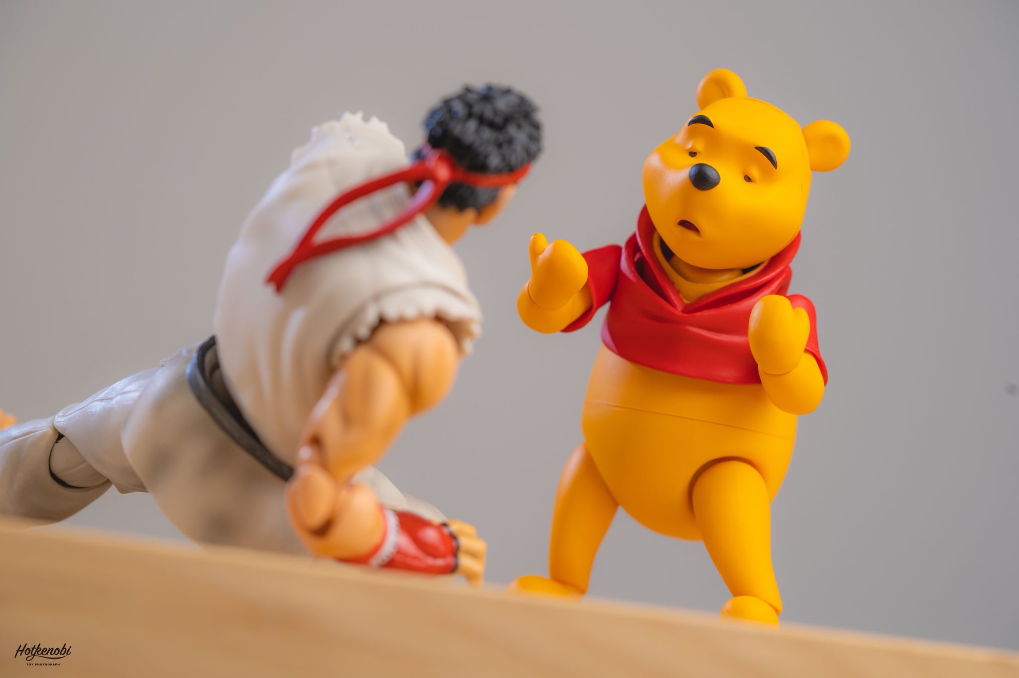 ホットケノービ 来いよぉぉ 渡部篤郎のモノマネをするくまのプーさん ホットケノービ 来いよぉぉ 渡部篤郎のモノマネをするくまのプーさん
