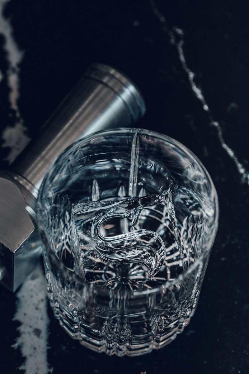 CraftLiquor_CLM's tweet image. The rise of #cocktail culture has seen bars constantly looking for ways to put their creative ‘stamp’ on the scene. Meet the #IceStamp. One of the newest additions to the barman's arsenal, this #BarTool not only leaves an impression on the drink, but more importantly the guest!