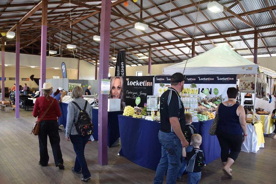 ProAgFieldDays's tweet photo. Set your calendar to visit ProAg at Macksville Showground this week. Gates open Friday/Saturday from 9am &amp; entry is free. A huge range of exhibitors includes Clipex, Bettergrip Tools, Fertpro, Marxgold Starting Solutions, Solar Bright, Paper Pot Planters, Weedtechnics and more... https://t.co/Azpv4khNFy