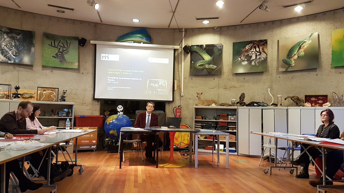 El @MNCNcomunica acoge la reunión anual del #LPPM de @culturagob sobre #mayoresde65años en #museos. Comenzamos con Jesús Norberto Fernández Muñoz del @Imserso y el perfil de las #personasmayores en España.